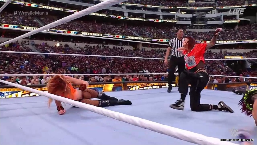 WWE_WrestleMania_39_Saturday_720p_WEB_h264-HEEL_mp4_006286487.jpg