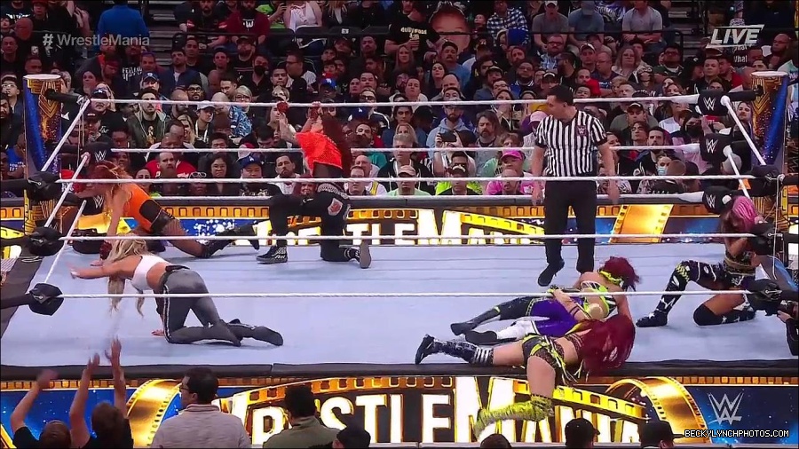 WWE_WrestleMania_39_Saturday_720p_WEB_h264-HEEL_mp4_006293687.jpg