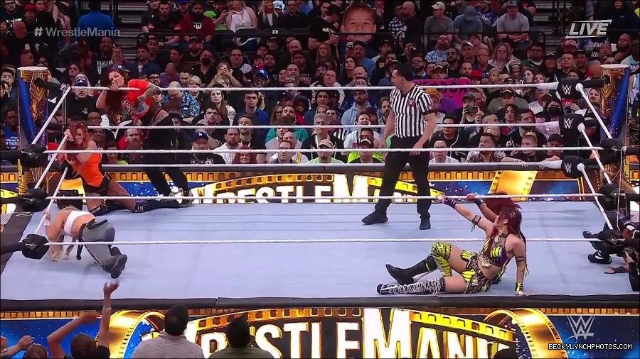 WWE_WrestleMania_39_Saturday_720p_WEB_h264-HEEL_mp4_006299287.jpg