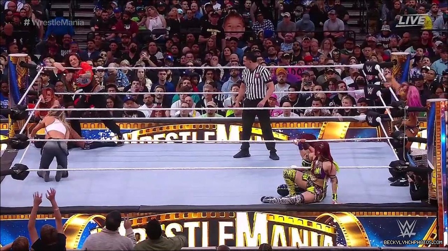 WWE_WrestleMania_39_Saturday_720p_WEB_h264-HEEL_mp4_006301687.jpg