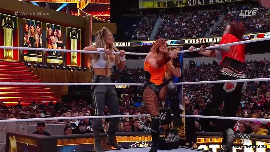 WWE_WrestleMania_39_Saturday_720p_WEB_h264-HEEL_mp4_006308487.jpg