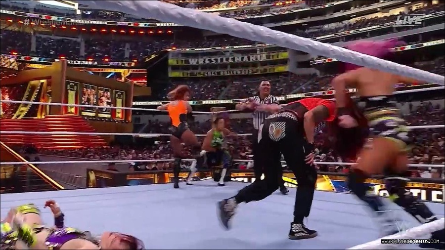 WWE_WrestleMania_39_Saturday_720p_WEB_h264-HEEL_mp4_006335687.jpg