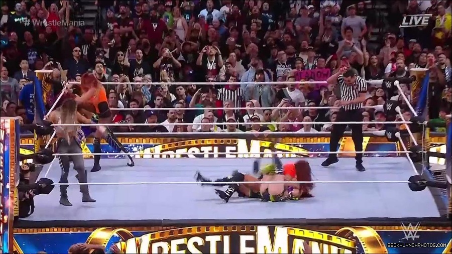 WWE_WrestleMania_39_Saturday_720p_WEB_h264-HEEL_mp4_006346887.jpg