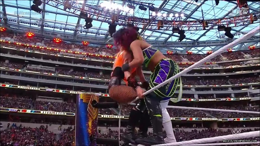 WWE_WrestleMania_39_Saturday_720p_WEB_h264-HEEL_mp4_006359687.jpg
