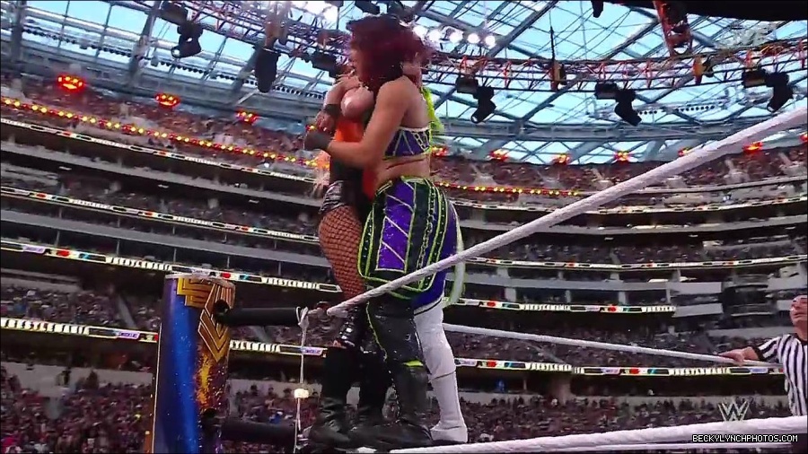 WWE_WrestleMania_39_Saturday_720p_WEB_h264-HEEL_mp4_006363687.jpg