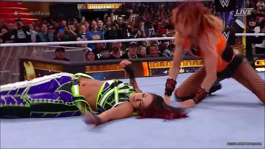 WWE_WrestleMania_39_Saturday_720p_WEB_h264-HEEL_mp4_006366087.jpg