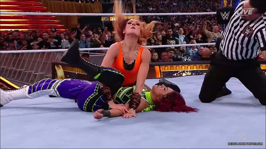 WWE_WrestleMania_39_Saturday_720p_WEB_h264-HEEL_mp4_006369287.jpg