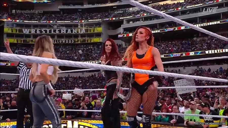 WWE_WrestleMania_39_Saturday_720p_WEB_h264-HEEL_mp4_006426087.jpg