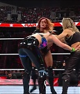 WWE_Monday_Night_Raw_2023_04_10_720p_HDTV_x264-NWCHD_mp4_002524209.jpg