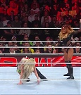 WWE_Monday_Night_Raw_2023_04_10_720p_HDTV_x264-NWCHD_mp4_002773258.jpg