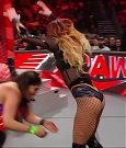 WWE_Monday_Night_Raw_2023_04_10_720p_HDTV_x264-NWCHD_mp4_002830915.jpg