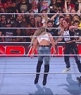 WWE_Monday_Night_Raw_2023_05_08_720p_HDTV_x264-NWCHD_mp4_005380529.jpg