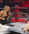 WWE_Monday_Night_Raw_2023_05_22_720p_HDTV_x264-NWCHD_mp4_005287603.jpg
