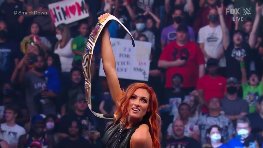 WWE_Friday_Night_SmackDown_2021_09_03_720p_HDTV_x264-NWCHD_mp4_001030496.jpg