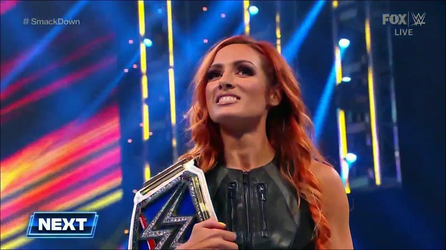 WWE_Friday_Night_SmackDown_2021_09_03_720p_HDTV_x264-NWCHD_mp4_001158224.jpg