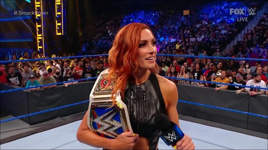 WWE_Friday_Night_SmackDown_2021_09_03_720p_HDTV_x264-NWCHD_mp4_001206840.jpg