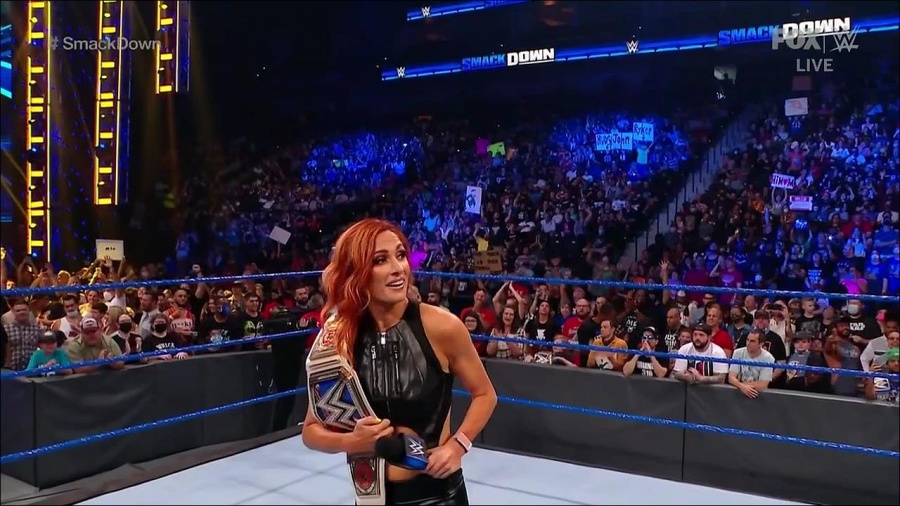 WWE_Friday_Night_SmackDown_2021_09_03_720p_HDTV_x264-NWCHD_mp4_001220053.jpg