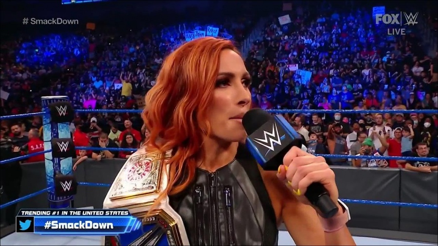 WWE_Friday_Night_SmackDown_2021_09_03_720p_HDTV_x264-NWCHD_mp4_001232065.jpg