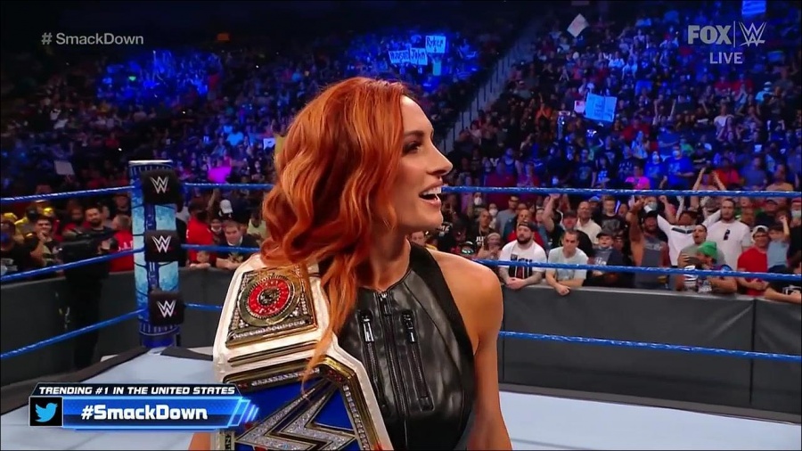 WWE_Friday_Night_SmackDown_2021_09_03_720p_HDTV_x264-NWCHD_mp4_001234467.jpg