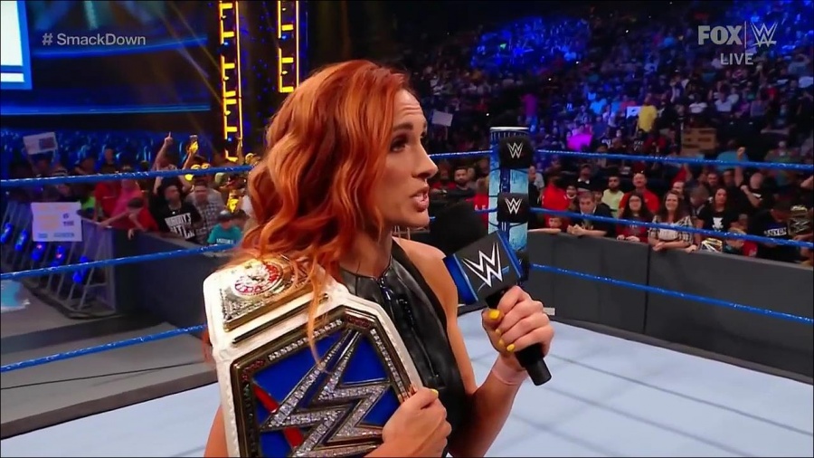 WWE_Friday_Night_SmackDown_2021_09_03_720p_HDTV_x264-NWCHD_mp4_001244077.jpg