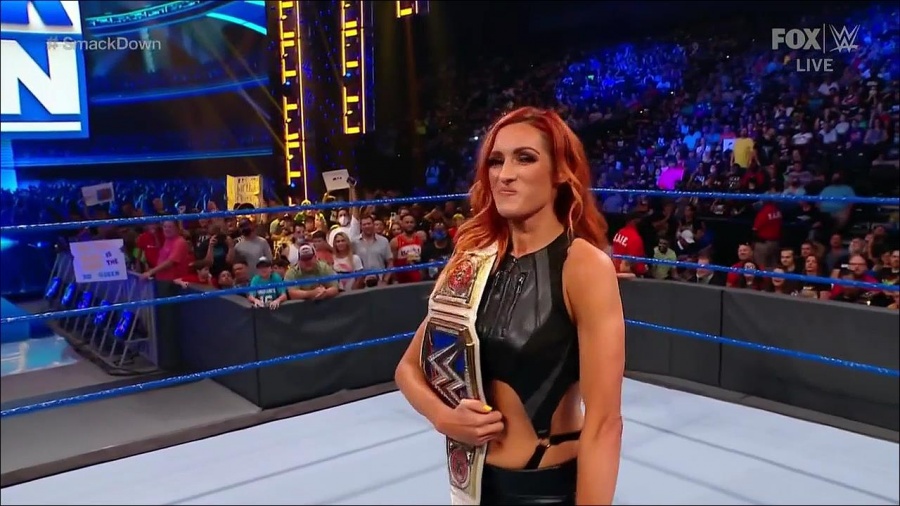 WWE_Friday_Night_SmackDown_2021_09_03_720p_HDTV_x264-NWCHD_mp4_001257290.jpg