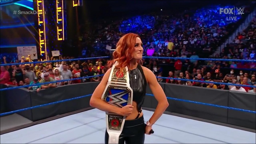 WWE_Friday_Night_SmackDown_2021_09_03_720p_HDTV_x264-NWCHD_mp4_001258491.jpg