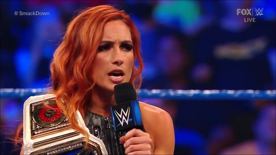 WWE_Friday_Night_SmackDown_2021_09_03_720p_HDTV_x264-NWCHD_mp4_001294527.jpg
