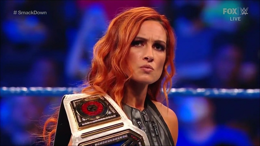 WWE_Friday_Night_SmackDown_2021_09_03_720p_HDTV_x264-NWCHD_mp4_001370203.jpg