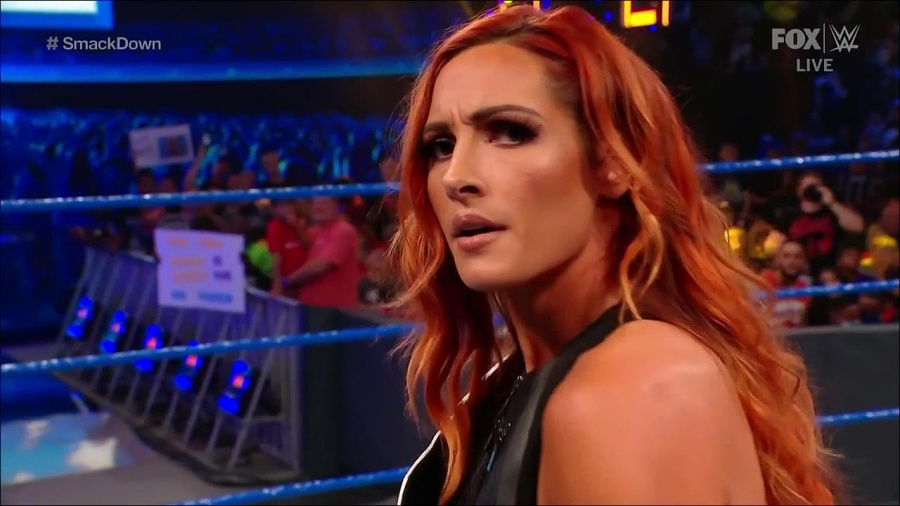 WWE_Friday_Night_SmackDown_2021_09_03_720p_HDTV_x264-NWCHD_mp4_001379812.jpg