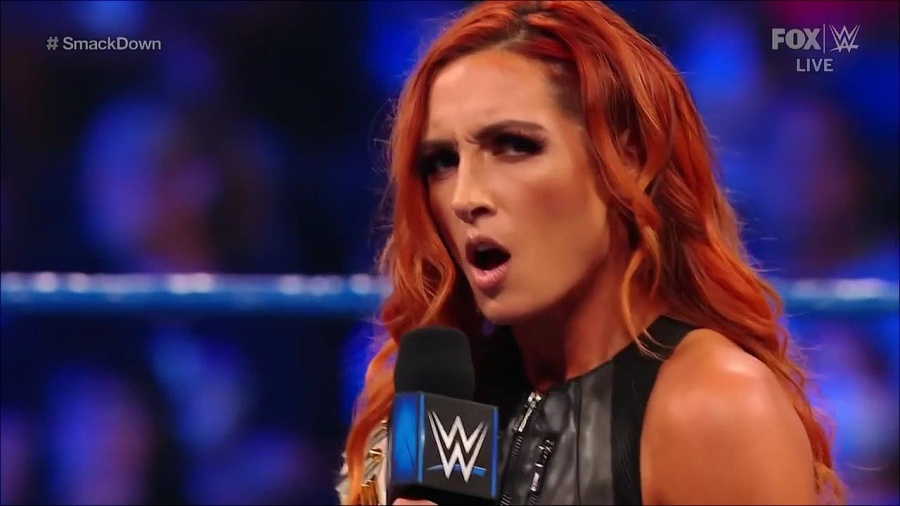 WWE_Friday_Night_SmackDown_2021_09_03_720p_HDTV_x264-NWCHD_mp4_001391824.jpg