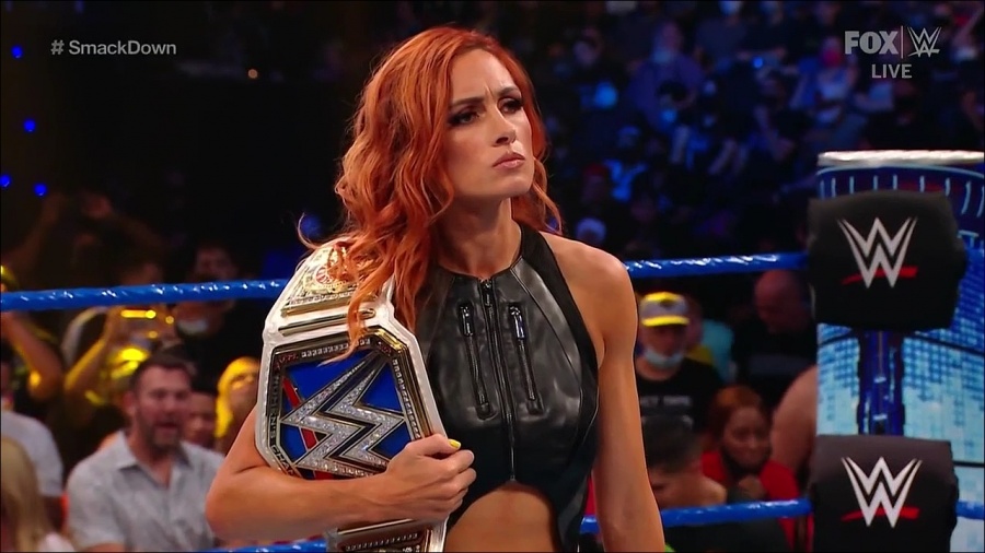WWE_Friday_Night_SmackDown_2021_09_03_720p_HDTV_x264-NWCHD_mp4_001495128.jpg