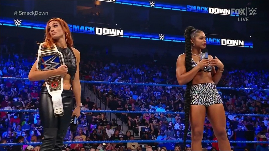 WWE_Friday_Night_SmackDown_2021_09_03_720p_HDTV_x264-NWCHD_mp4_001548781.jpg