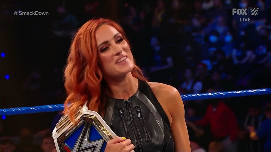 WWE_Friday_Night_SmackDown_2021_09_03_720p_HDTV_x264-NWCHD_mp4_001597129.jpg