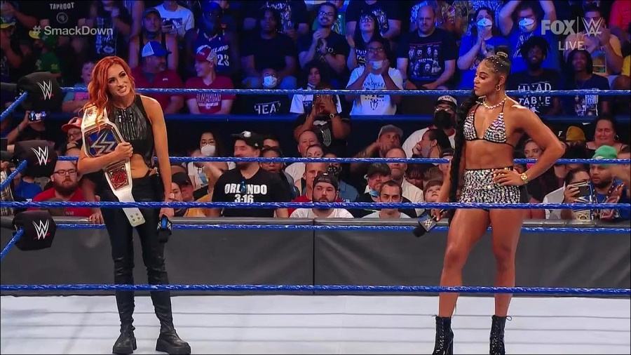 WWE_Friday_Night_SmackDown_2021_09_03_720p_HDTV_x264-NWCHD_mp4_001632498.jpg