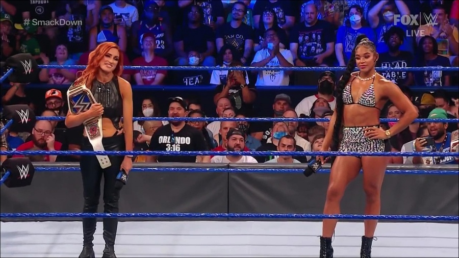 WWE_Friday_Night_SmackDown_2021_09_03_720p_HDTV_x264-NWCHD_mp4_001633666.jpg