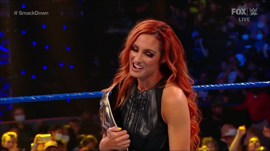 WWE_Friday_Night_SmackDown_2021_09_03_720p_HDTV_x264-NWCHD_mp4_001634333.jpg
