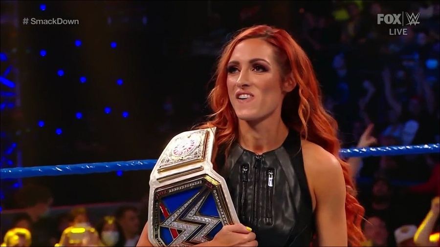 WWE_Friday_Night_SmackDown_2021_09_03_720p_HDTV_x264-NWCHD_mp4_001640006.jpg