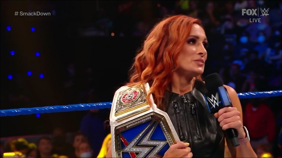 WWE_Friday_Night_SmackDown_2021_09_03_720p_HDTV_x264-NWCHD_mp4_001649649.jpg