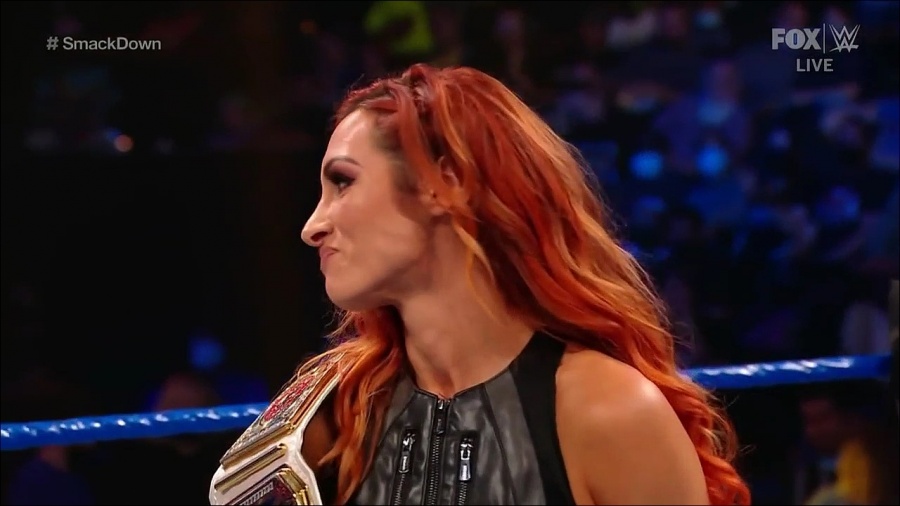 WWE_Friday_Night_SmackDown_2021_09_03_720p_HDTV_x264-NWCHD_mp4_001658991.jpg