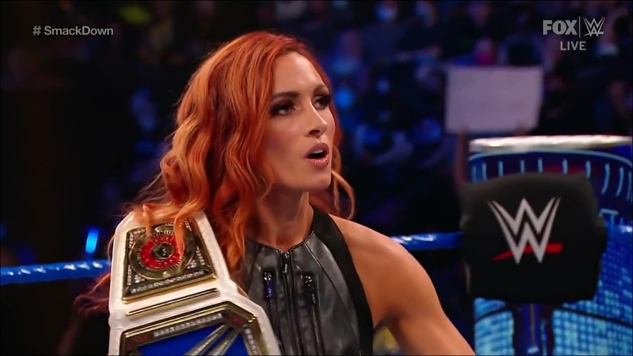 WWE_Friday_Night_SmackDown_2021_09_03_720p_HDTV_x264-NWCHD_mp4_001663663.jpg