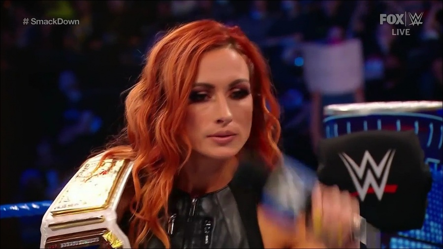 WWE_Friday_Night_SmackDown_2021_09_03_720p_HDTV_x264-NWCHD_mp4_001668901.jpg