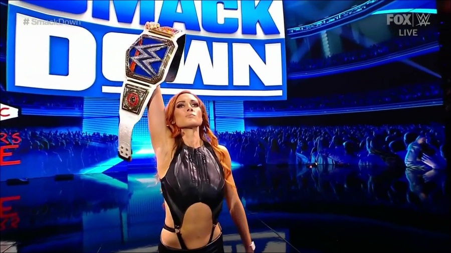 WWE_Friday_Night_SmackDown_2021_09_03_720p_HDTV_x264-NWCHD_mp4_001689922.jpg