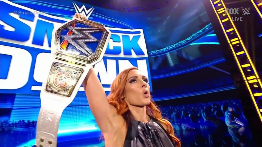 WWE_Friday_Night_SmackDown_2021_09_03_720p_HDTV_x264-NWCHD_mp4_001693359.jpg