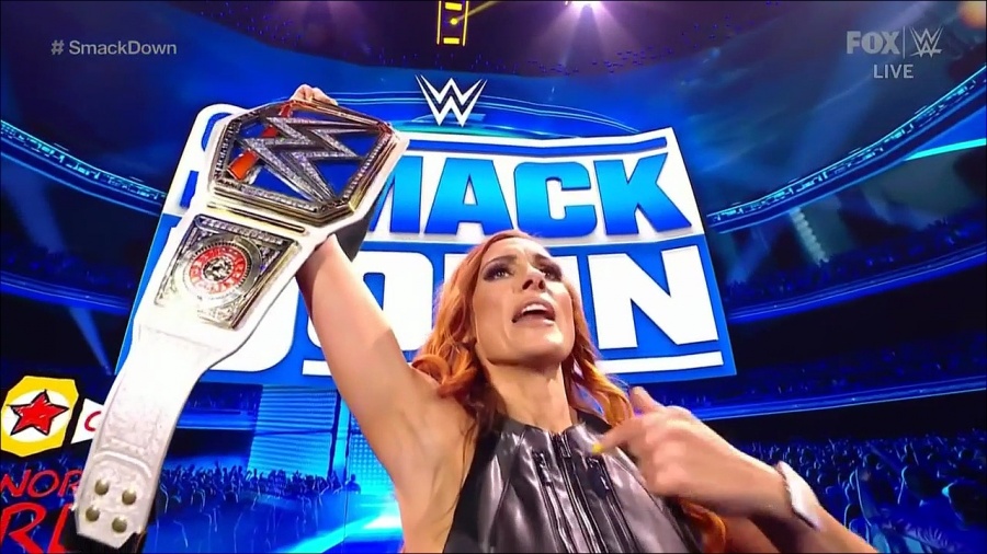 WWE_Friday_Night_SmackDown_2021_09_03_720p_HDTV_x264-NWCHD_mp4_001694160.jpg