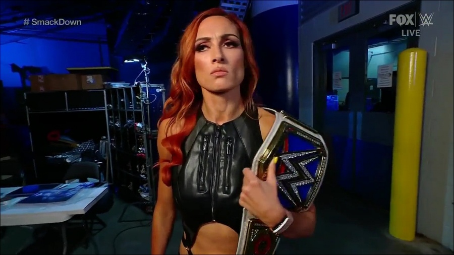 WWE_Friday_Night_SmackDown_2021_09_03_720p_HDTV_x264-NWCHD_mp4_002008207.jpg