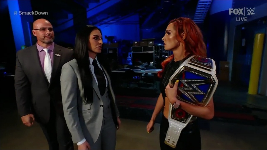 WWE_Friday_Night_SmackDown_2021_09_03_720p_HDTV_x264-NWCHD_mp4_002012745.jpg