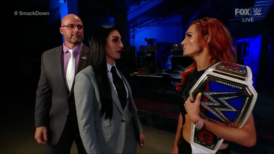 WWE_Friday_Night_SmackDown_2021_09_03_720p_HDTV_x264-NWCHD_mp4_002013379.jpg