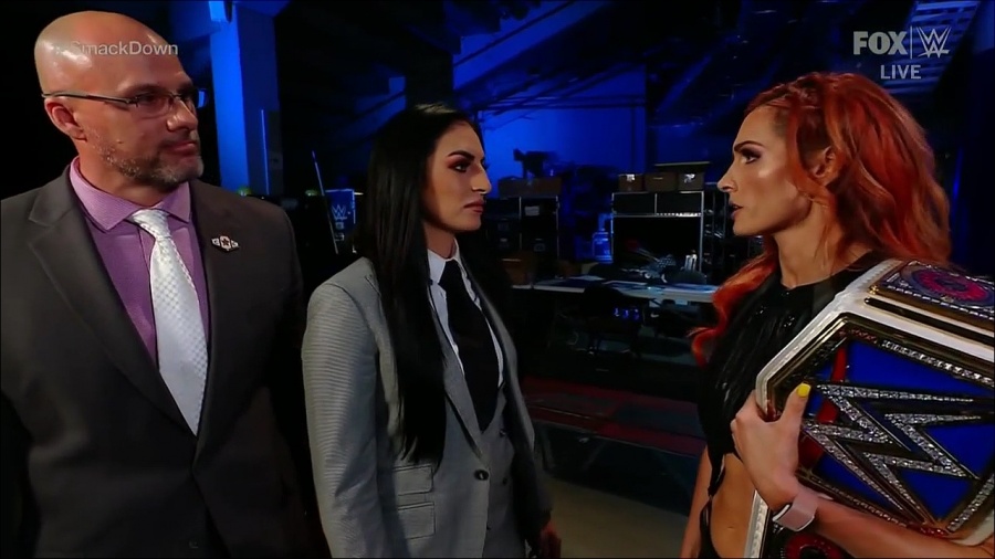 WWE_Friday_Night_SmackDown_2021_09_03_720p_HDTV_x264-NWCHD_mp4_002015381.jpg