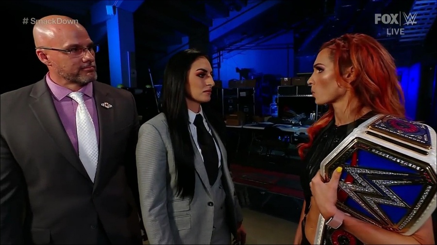 WWE_Friday_Night_SmackDown_2021_09_03_720p_HDTV_x264-NWCHD_mp4_002015982.jpg