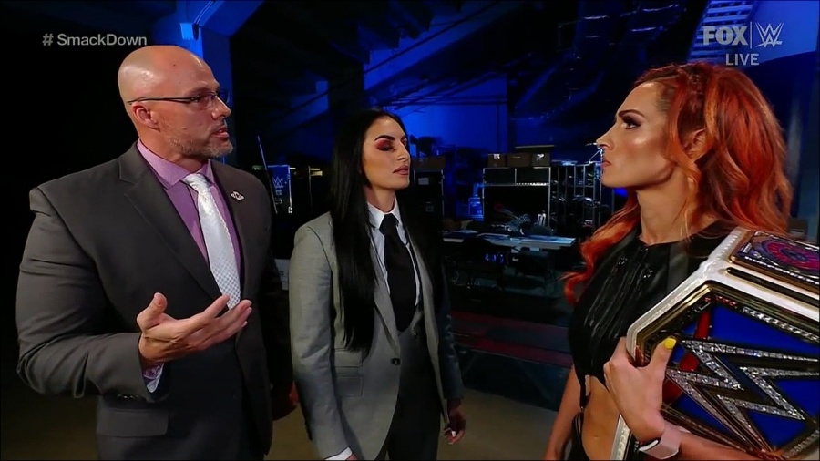 WWE_Friday_Night_SmackDown_2021_09_03_720p_HDTV_x264-NWCHD_mp4_002023122.jpg